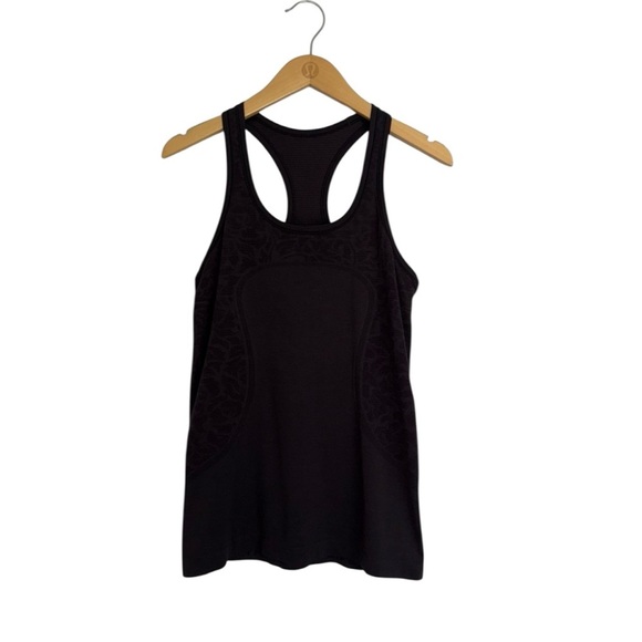 Lululemon Swiftly Tech Racerback Tank Top Black Cherry Paisley Size 6 - Picture 6 of 9